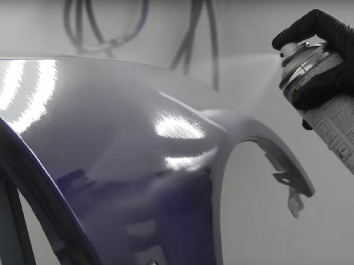 Vernis nitro acrylique brillant - bombe de vernis spéciale carrosserie
